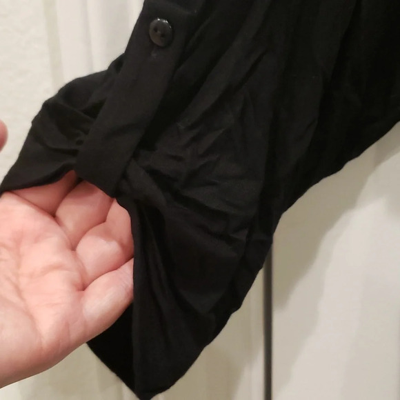 Crochet Embellished Black Tee Women Plus 1X Cable & Gauge - Picture 6 of 15